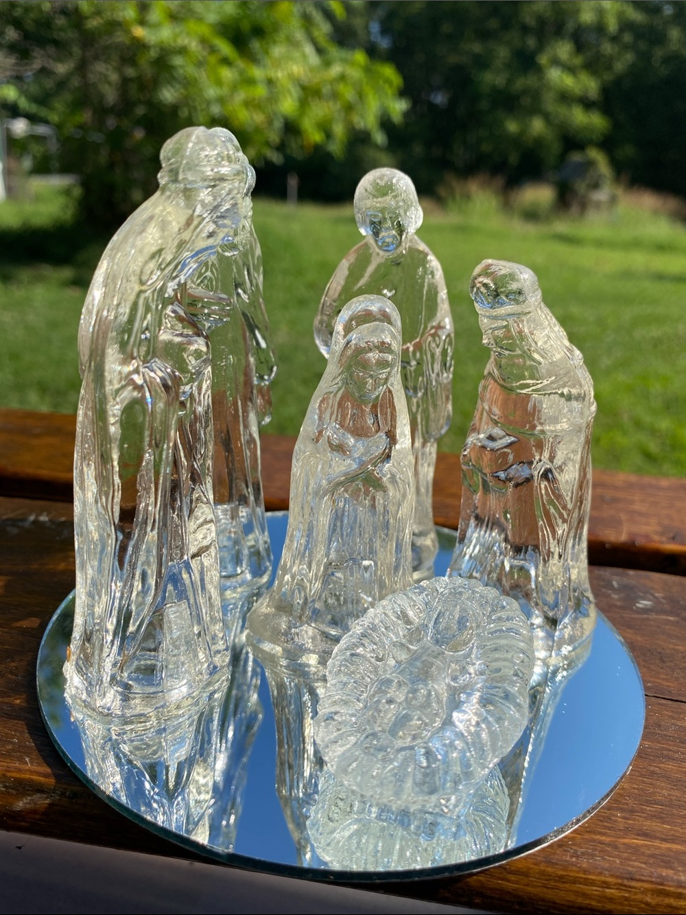 Vintage Windsor Collection Miniature 6-Piece Glass Nativity Set w/ Mirror 1990s
